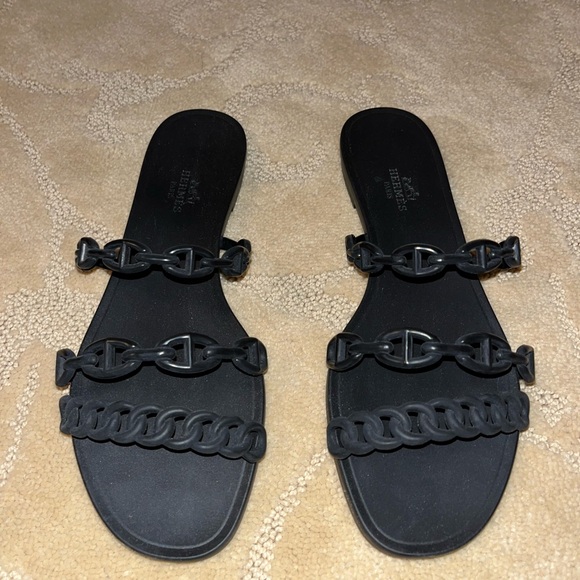 HERMES BLACK SANDALS - Picture 1 of 7